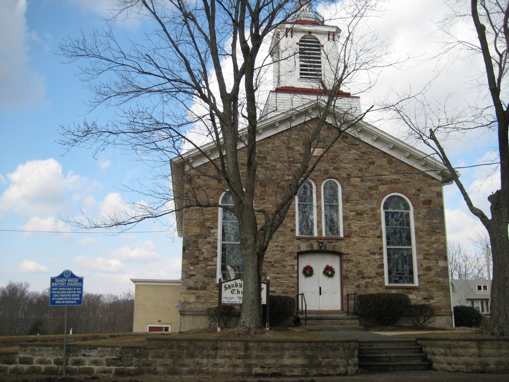 Sandy Ridge Baptist Church by alanedelson