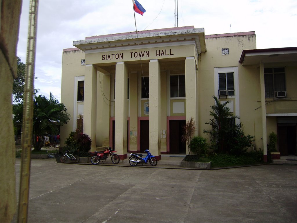 Siaton Town Hall by Richel Rafal