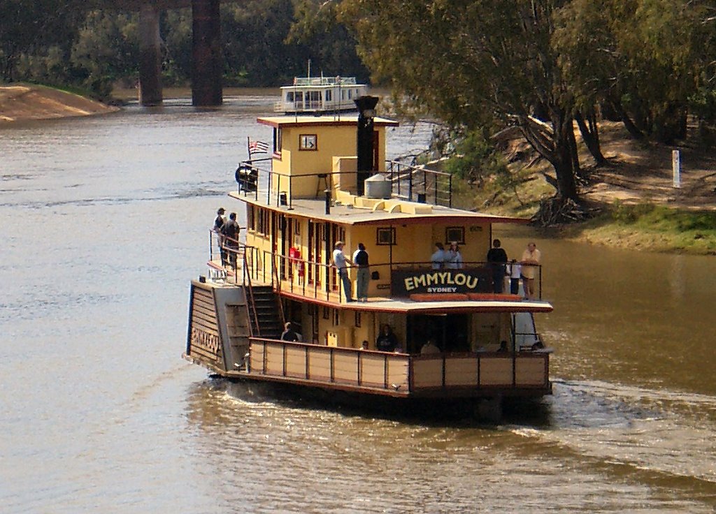 Echuca Victoria - Paddle Steamer EMMYLOU by JUD