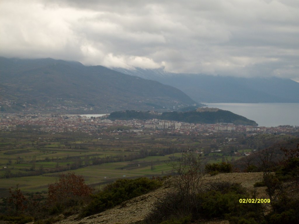 Pogled na Ohrid od nad Lakocerej by Icko-krani