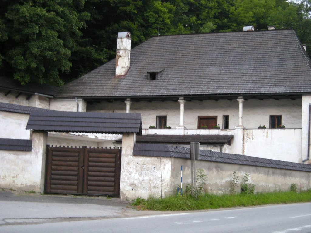 Árva vár alatt (Under Castle of Árva) by Árpád Zsigray