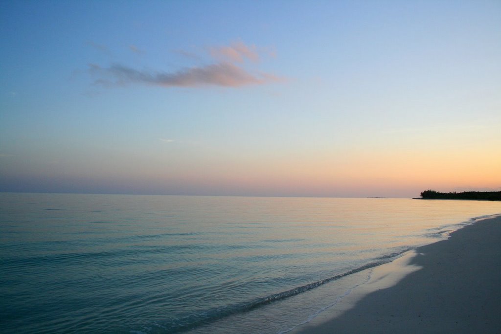 Unnamed Road, Palma Rubia, Cuba by Richard Turner