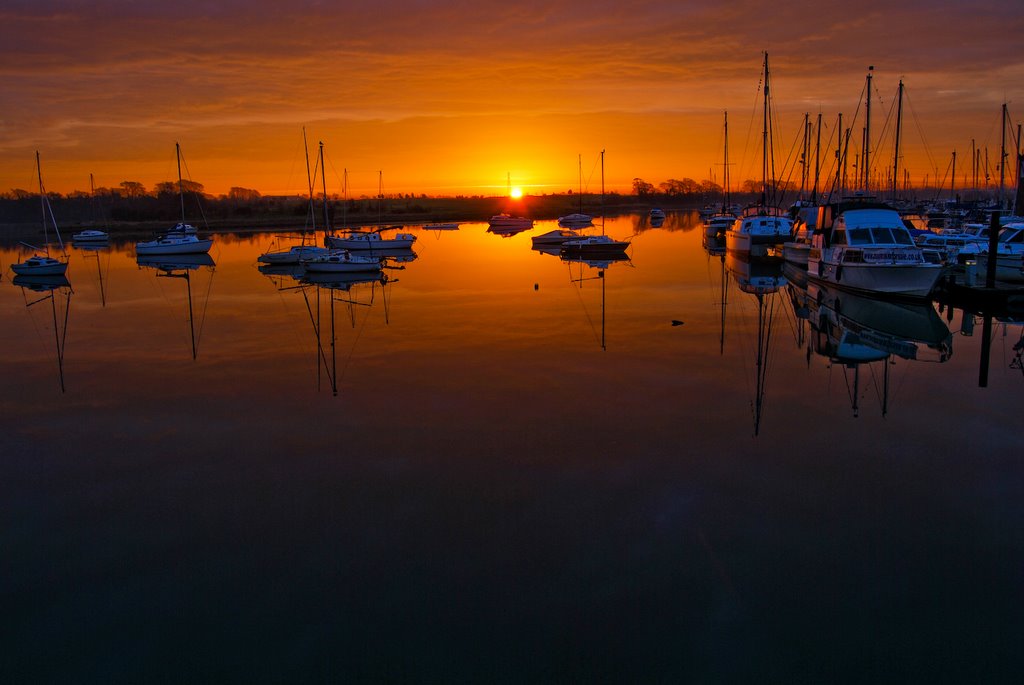 Fareham Marina by Kacper Flak