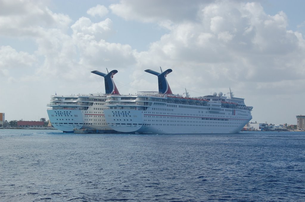 Fantasy & Ecstasy in Cozumel, Mexico by Tim Vines