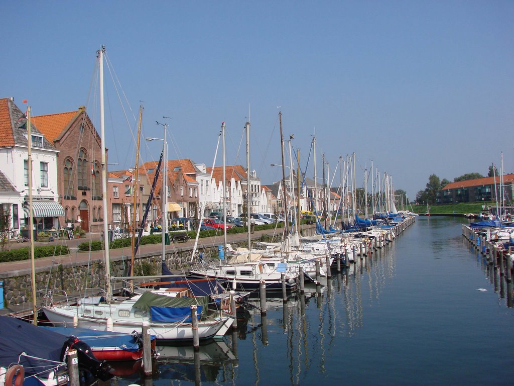 Harbour of Brouwershaven by Christof Verboven