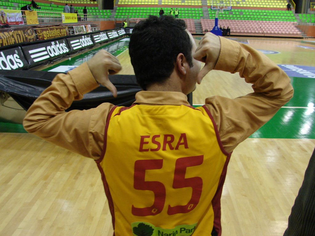 GALATASRAY WOMEN TEAM 55 NUMBER ESRA ŞENCEBE by ozan peşluk