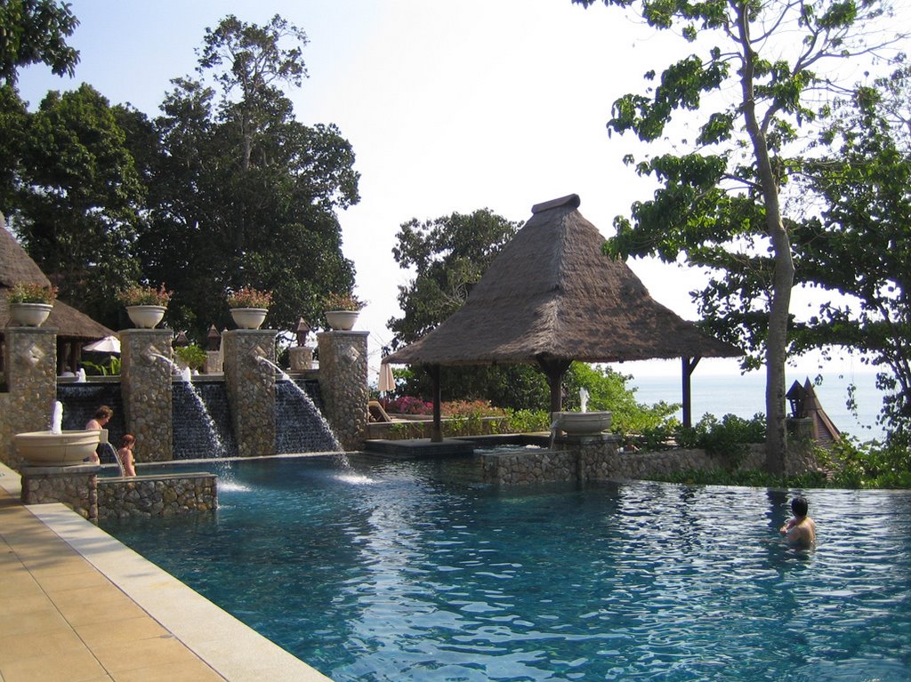 Koh Lanta, Pimalai Resort, February 2005 by Jordan Gibson