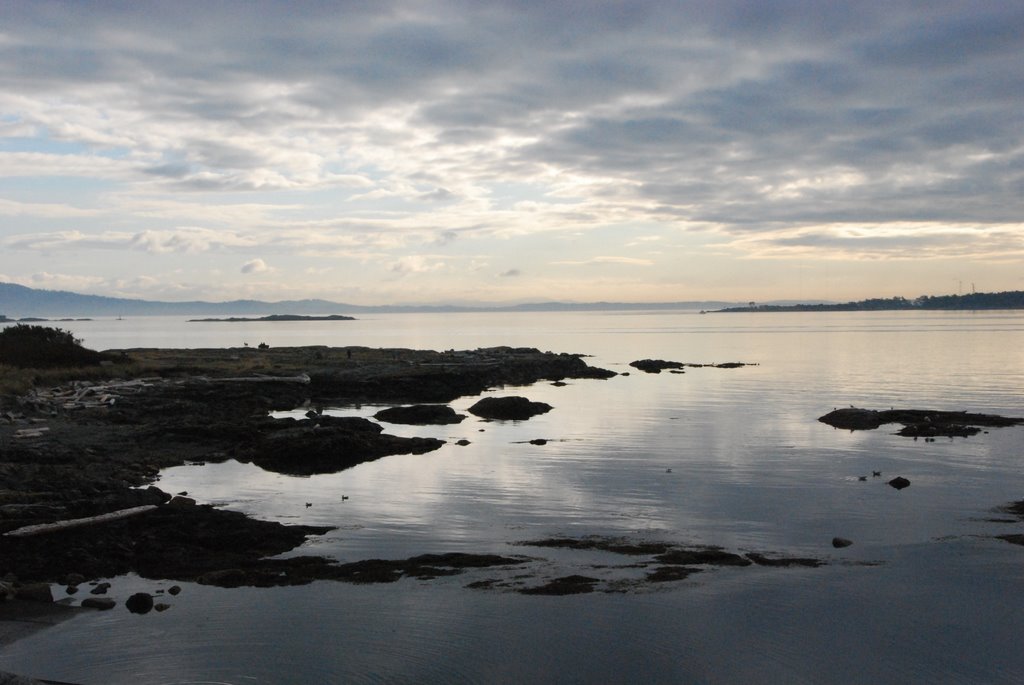 Cattle Point, Victoria by wyliethomas