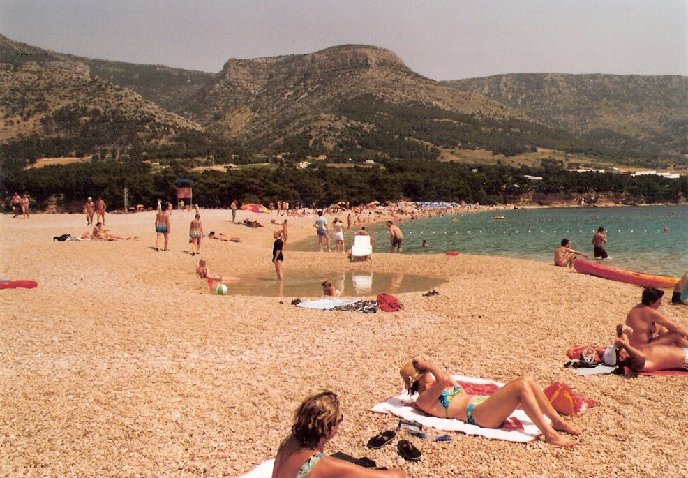 Ostrov Brač - pláž Zlatni rat by chomko