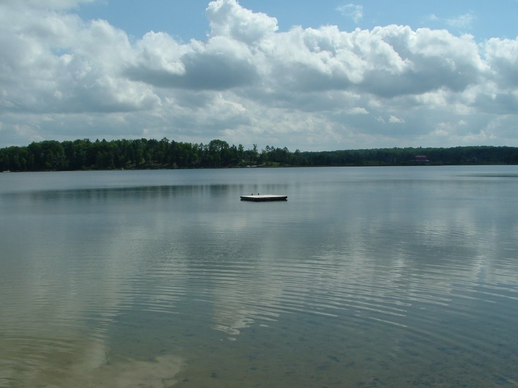 McCollum Lake, MI by dalmeijer