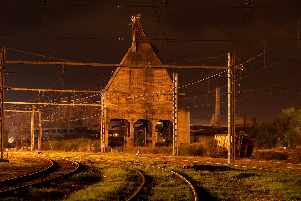 Carbonera de Ferrocarriles, San Rosendo by Raúl Melo Baracatt