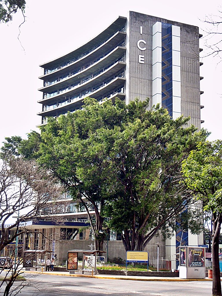 EDIFICIO DEL INSTITUTO COSTARRICENSE DE ELECTRICIDAD -ICE- LA SABANA by Yamil Herrera A