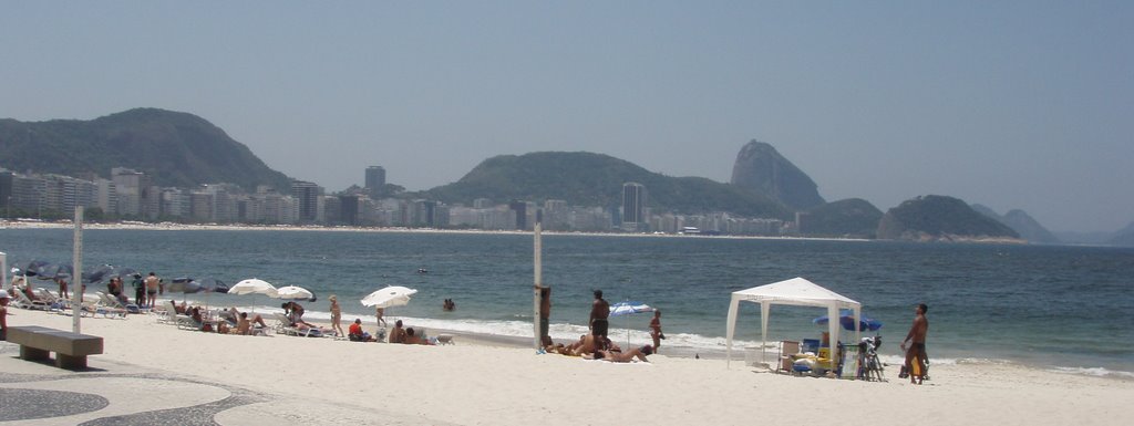 Copacabana, Rio de Janeiro - State of Rio de Janeiro, Brazil by gabosaurus