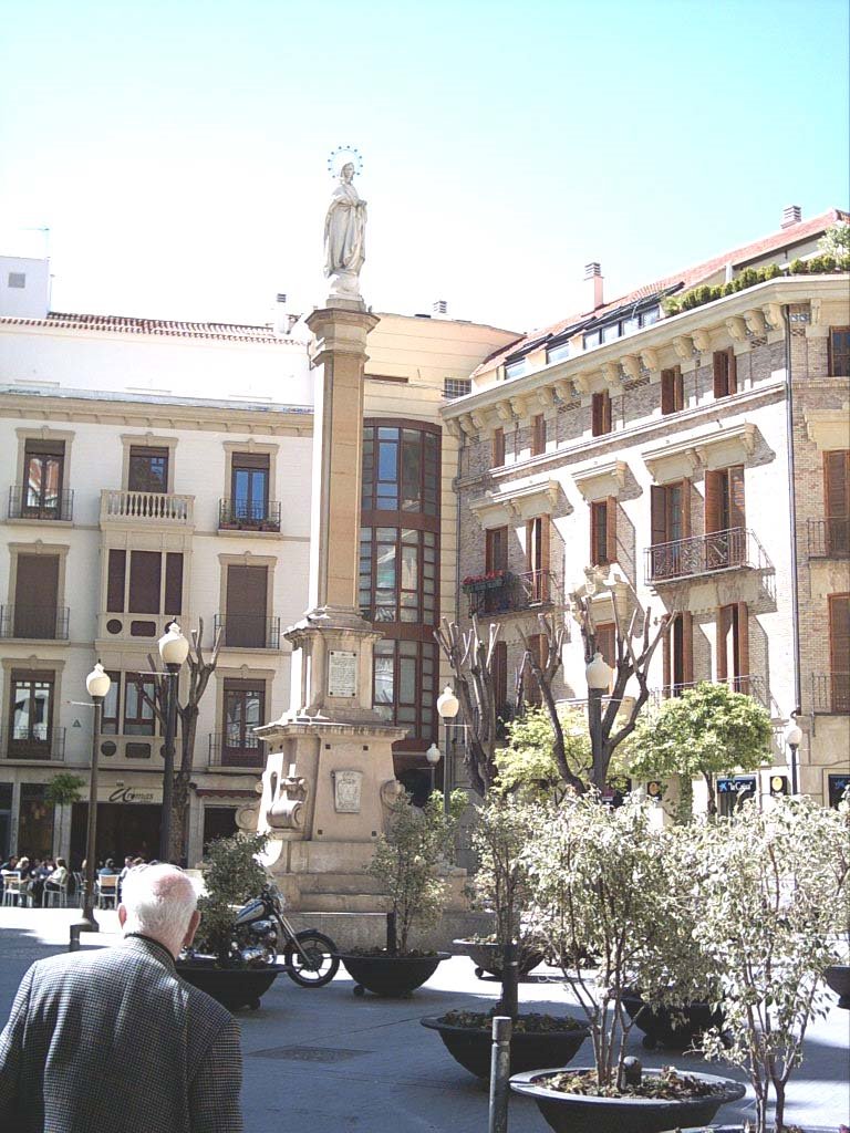 Plaza Santa Catalina by AmpyGP