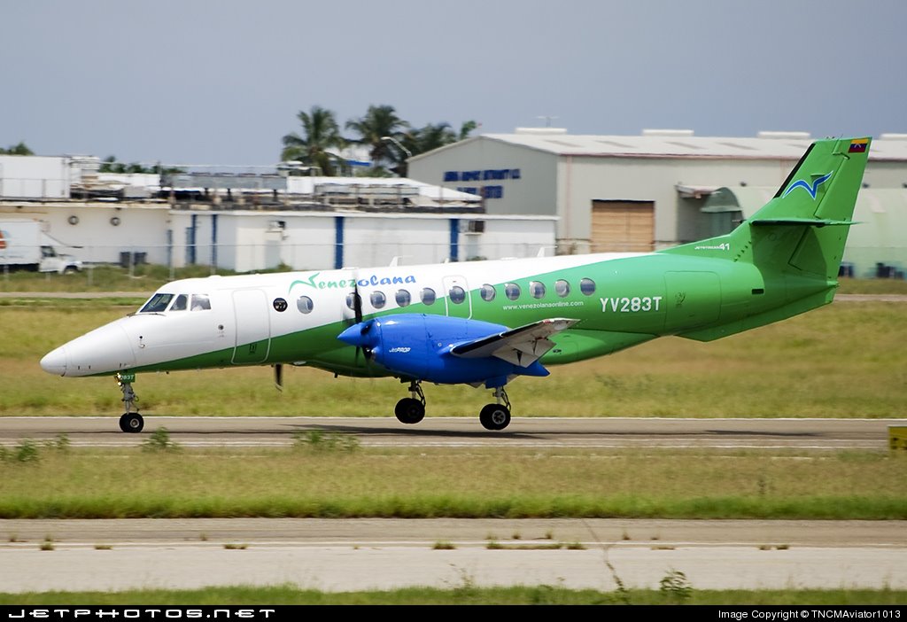 RAVSA AEROLINEAS VENEZOLANAS by varias personas