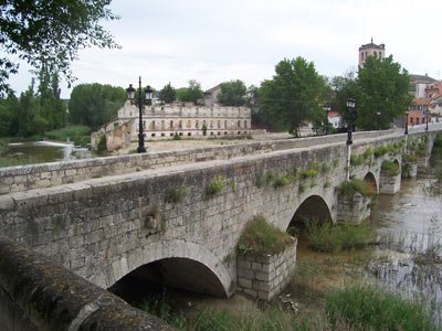 Puente by poco común