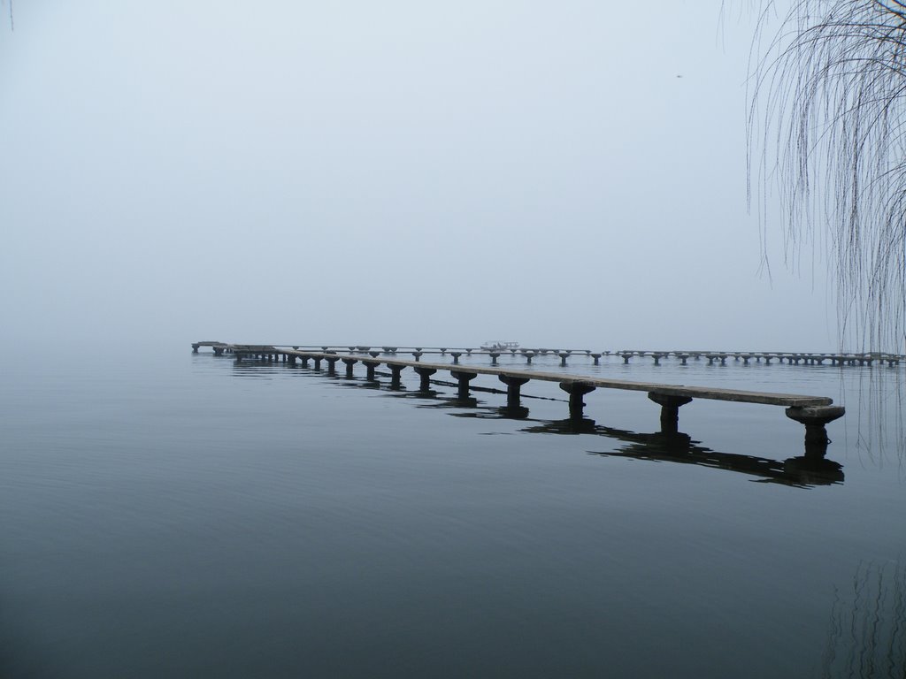 Of Donghu Lake, Wuhan by hugefoam