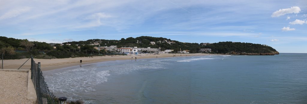 Panoramica de la Playa de la Mora by Yoel Sanchez V