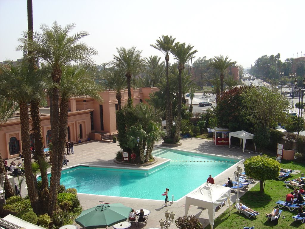 Hotel le Marrakech, vue sur la piscine by fdidoo