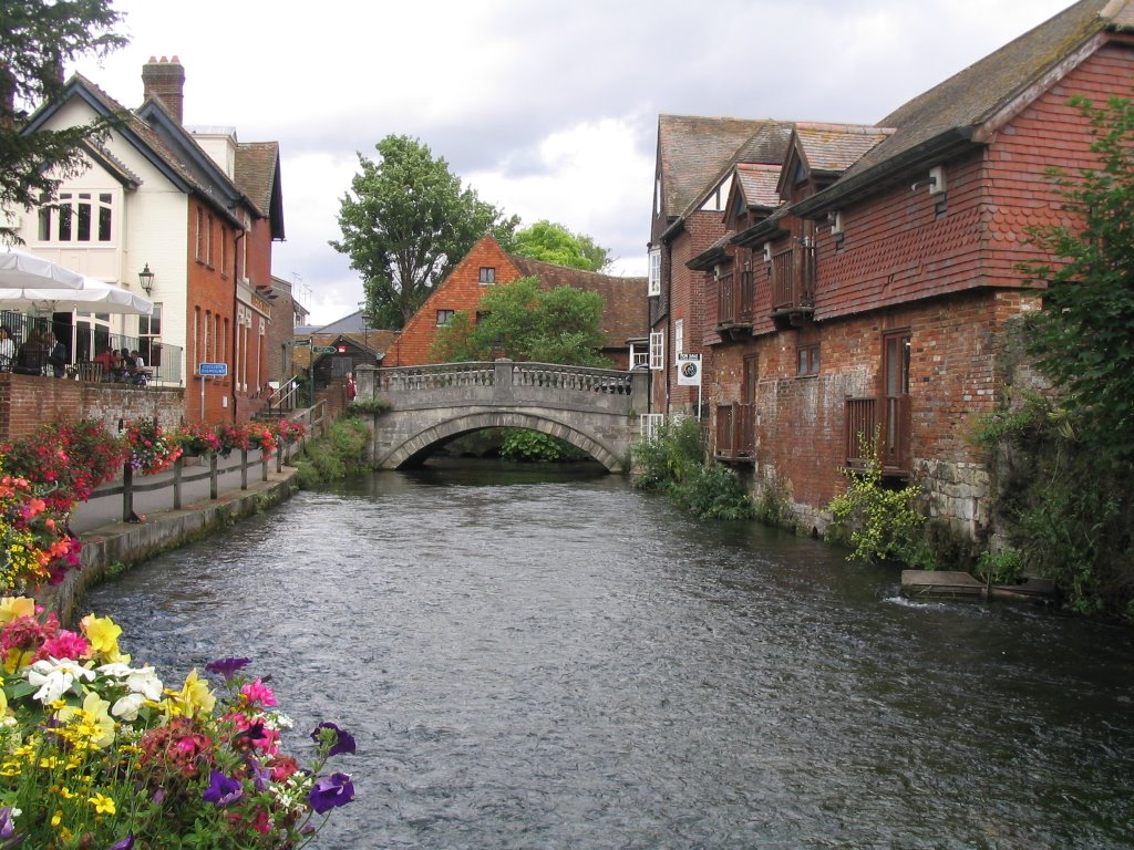 Río, Winchester by Jesu García