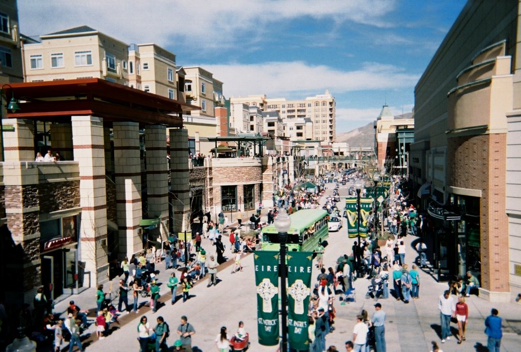 St.Patrick's Day parade, 2005. by Barb Olmstead