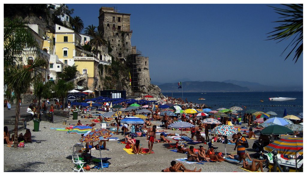 Spiaggia di Cetara by xtremelifestyle