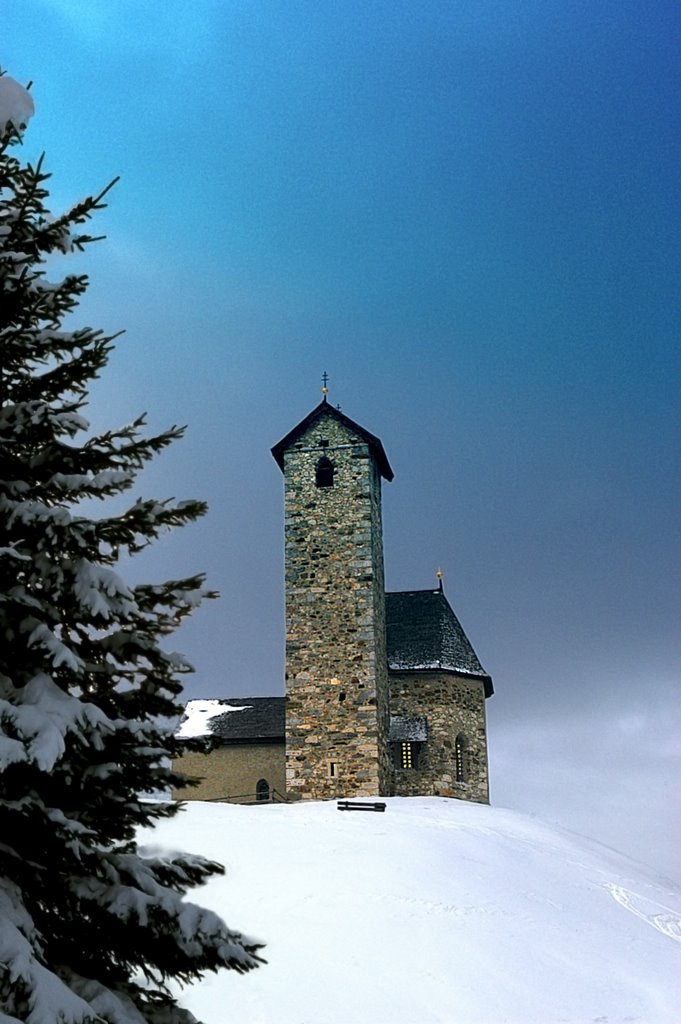 St.Vigilius Kirchlein,Vigiljoch by www.fotogasser.com