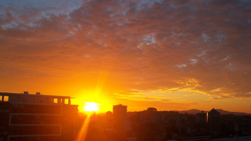 Atardecer en Concepción, Chile by laurasc79