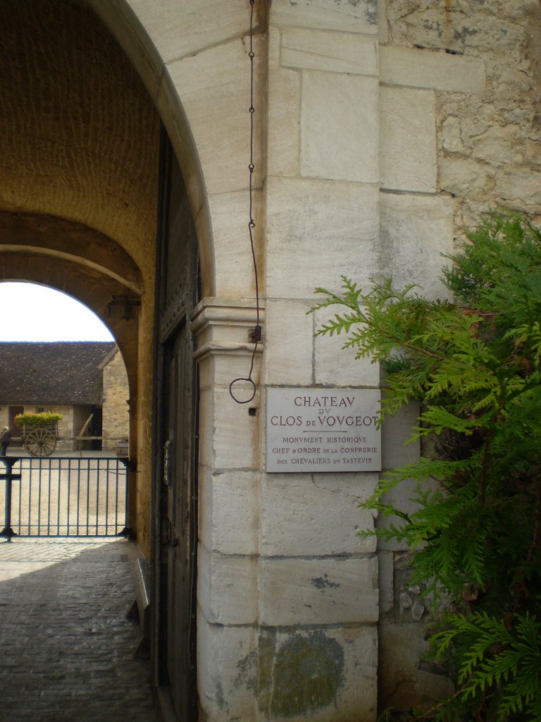 Château Clos de Vougeot by MarioDW