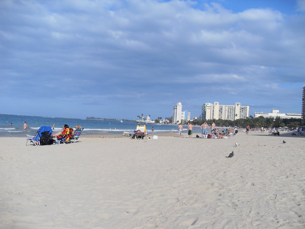 Marbella Beach by OsunaJorge