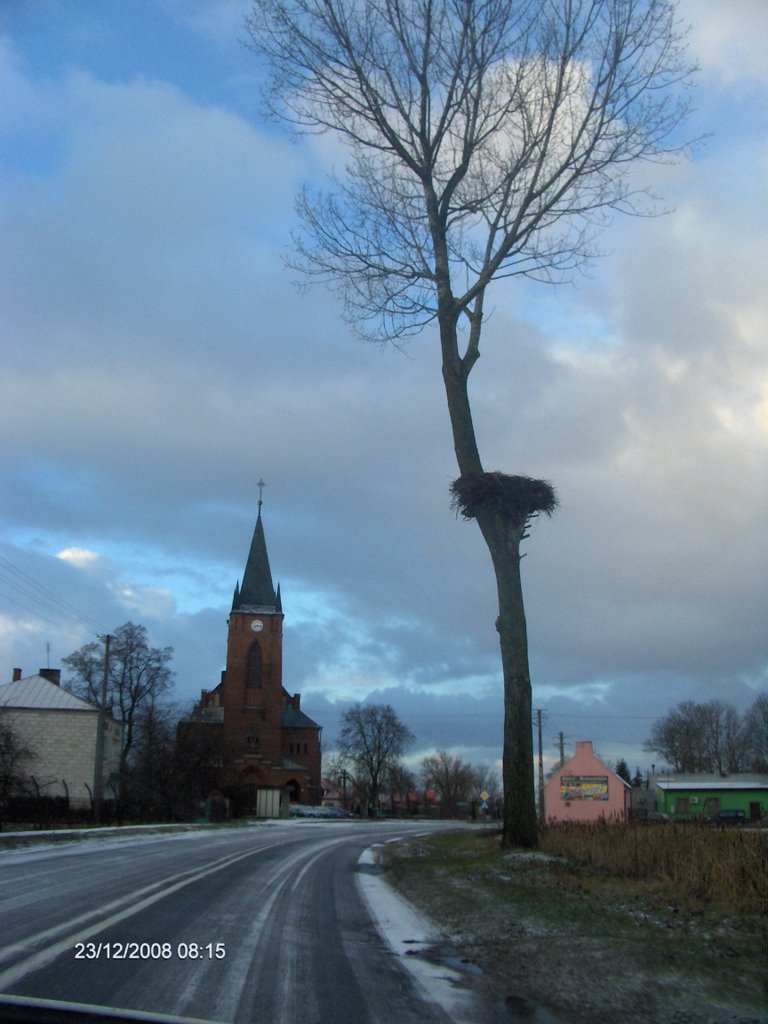 Kościół w Pniewniku by Jarosław Jakuc