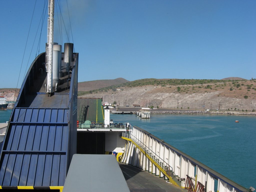 Ferry La Paz-Topolobampo by Gabolap