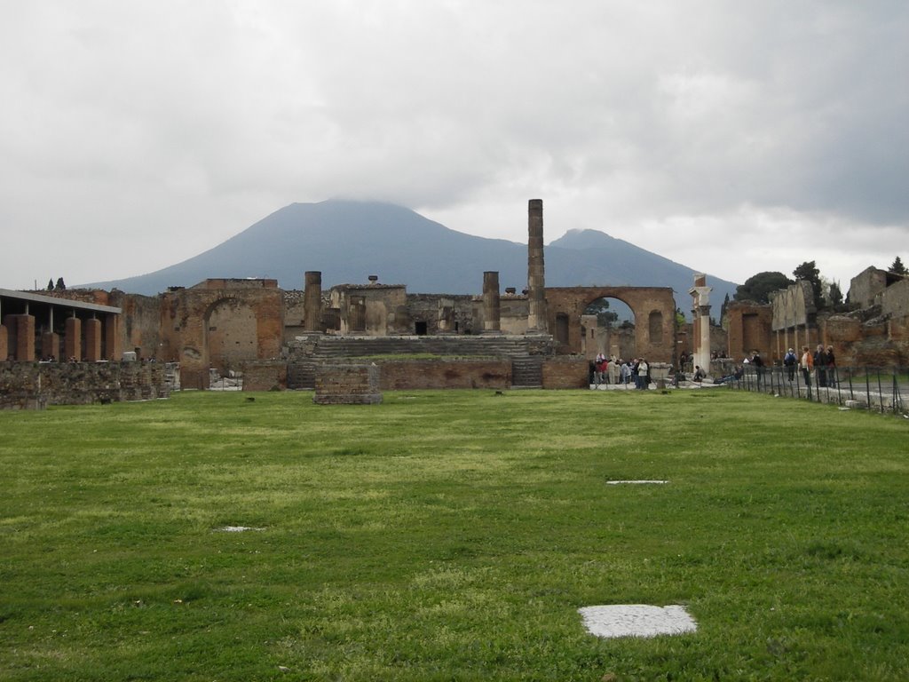 Temple de Jupiter by RaymondVezina