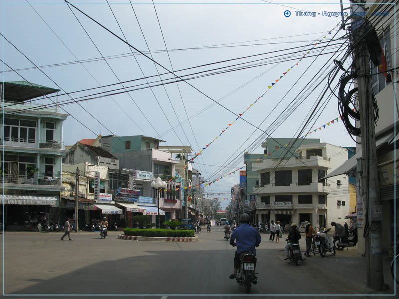 Ngã bảy - Phan Thiết - Crossroads by Vietnam - Paracels