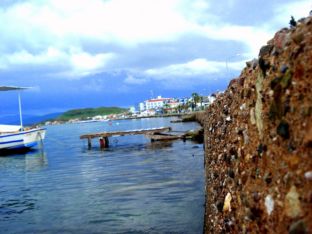 Denizli, Urla/İzmir, Turkey by ihsan özardıç