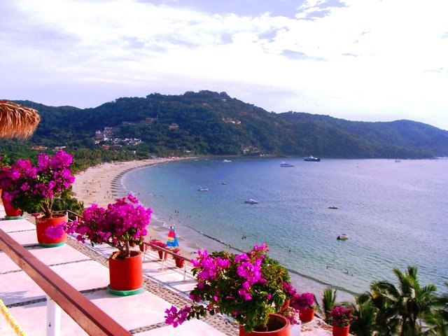 Hermosa vista de la bahía de Zihuatanejo by urualexa