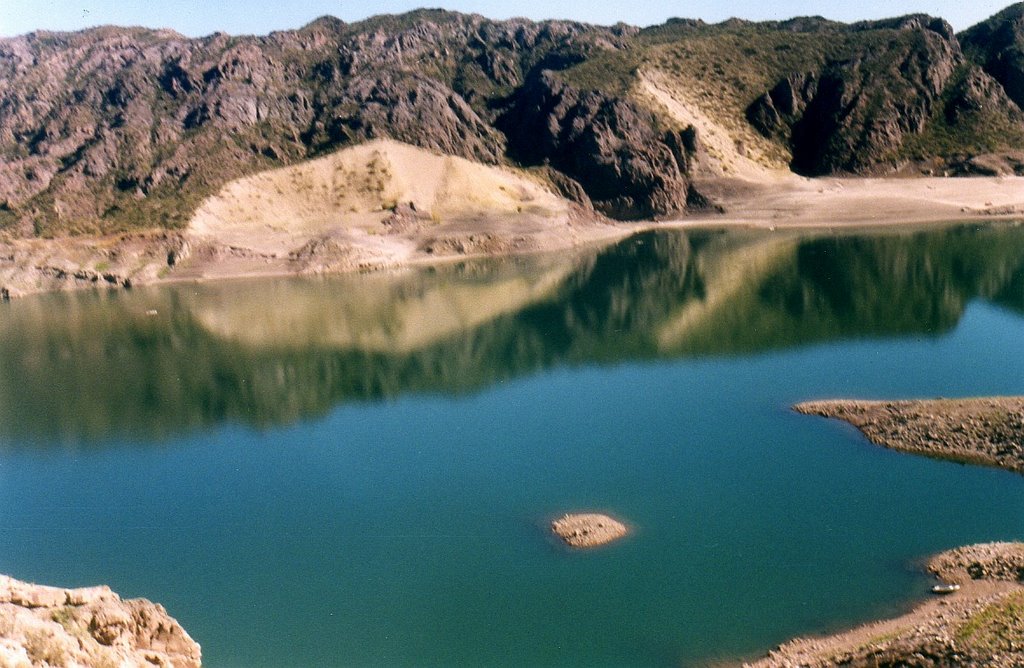 Embalse El Nihuil 7 MAC by Mario Cavagnaro