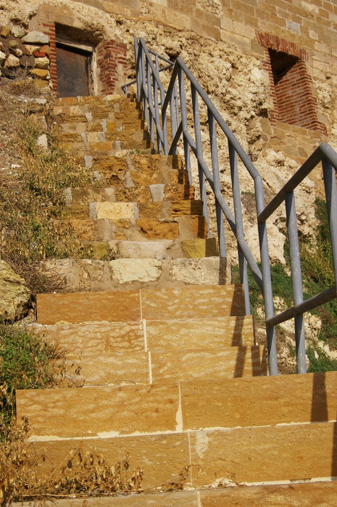 Escalera con barandilla by Lorenzo el Caribeño