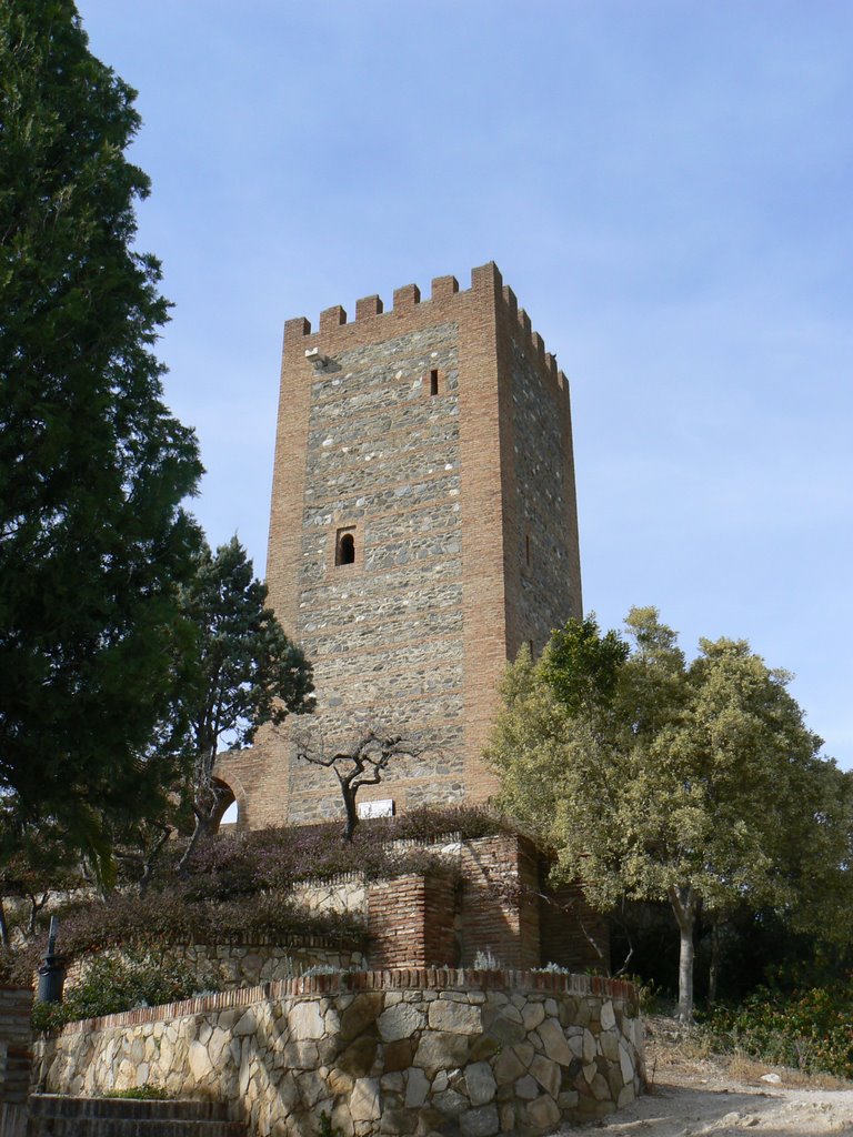 !3th Century Castle above Velez Malaga by downhill