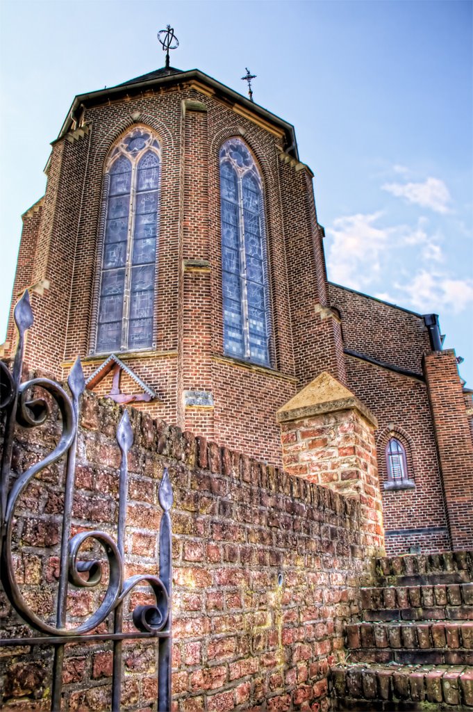 Parochiekerk St. Gertrudis Jabeek, achteringang by sjwets