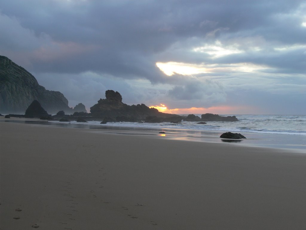 Praia do Castelejo (Vila do Bispo) by onuba