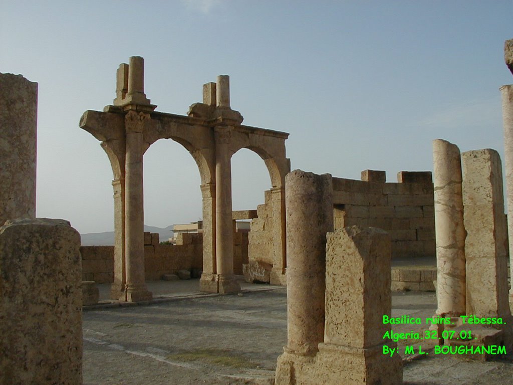 Ruines de la Basilique by Boug