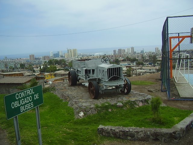 IQUIQUE by Jorge Leon Usuga Manco