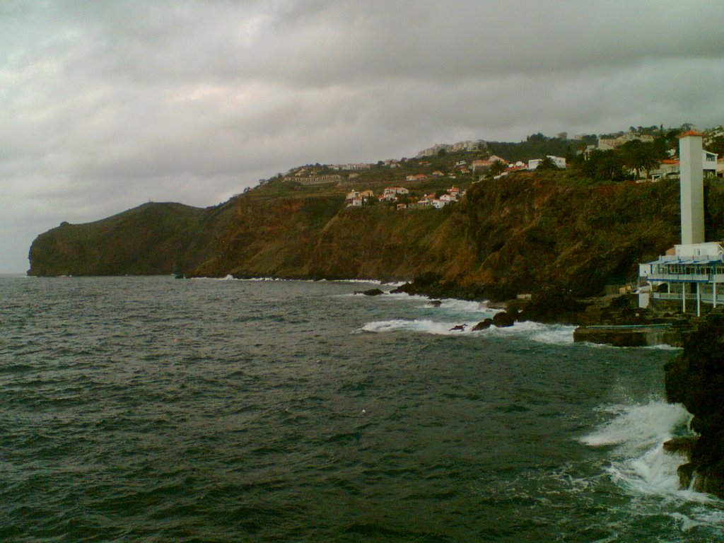 Madeira view to west by univearth21.Jhd