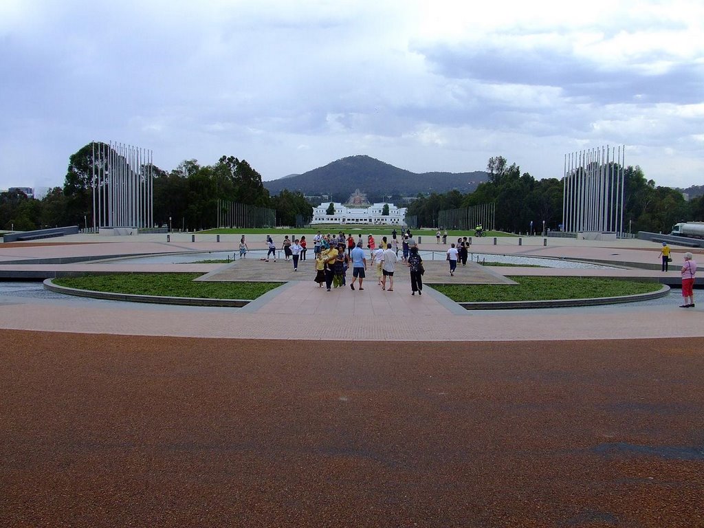 Parliament Forecourt - view to Mt Ainslie over old Parliament House and towards the War Memorial by EcologistGreg