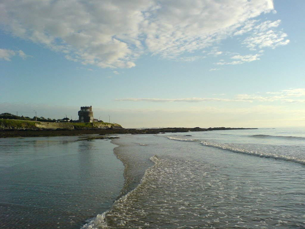 Port Marnock beach in morning light by der_Peter69