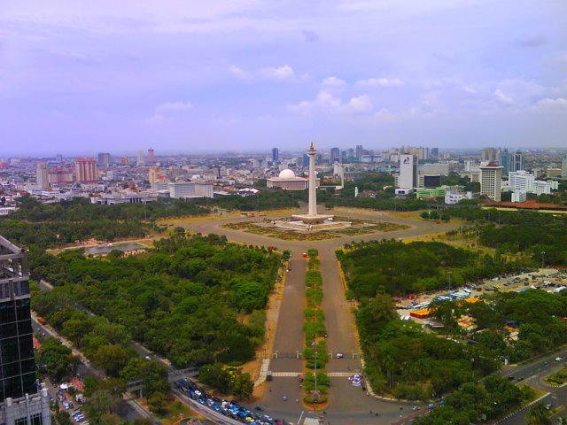 Monumen Nasional by yulianta