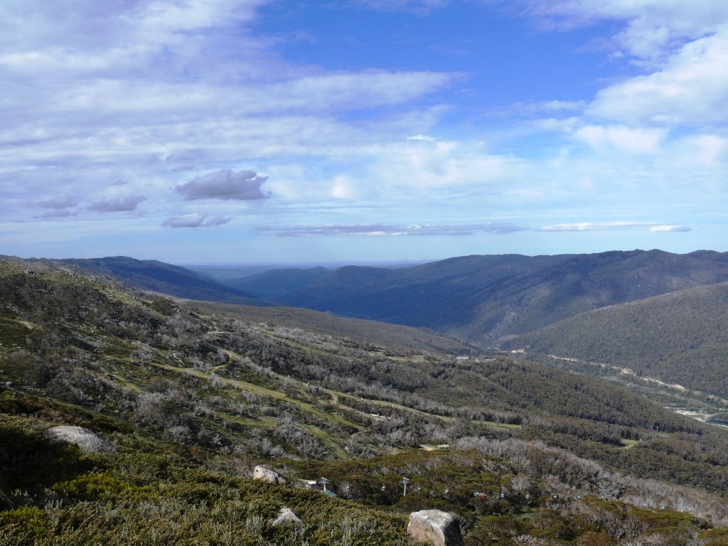 View from Mount Kosciuszko by Slawec of Poland