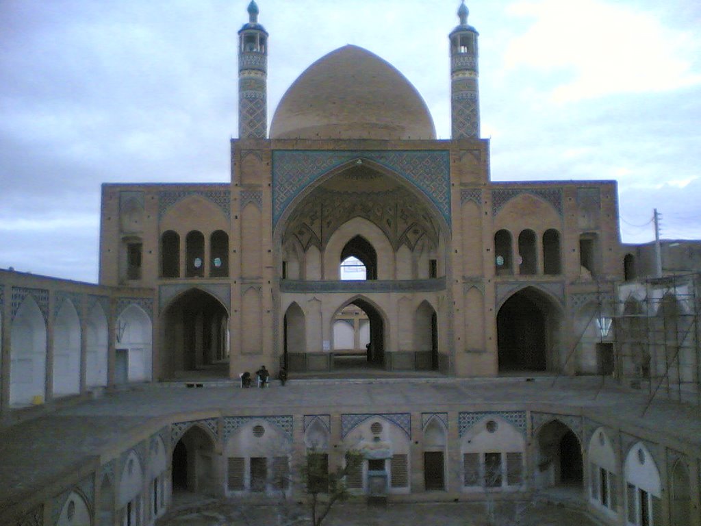 Agha bozorg mosque by s_h_apolo11