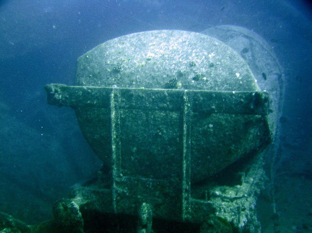 SS Thistlegorm - crushed fuel wagon by markome